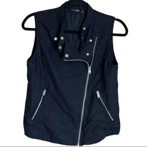 A.n.a black linen zippered vest medium